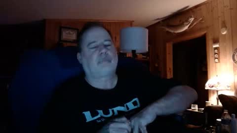 Snapshot of bigthicksatisfying2 chatting on 23, 10, 2025 bigthicksatisfying2 online show from 23, 10, 2025