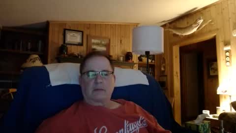 Snapshot of bigthicksatisfying2 chatting on 18, 12, 2025 bigthicksatisfying2 online show from 18, 12, 2025