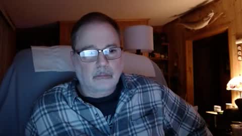 Snapshot of bigthicksatisfying2 chatting on 6, 3, 2026 bigthicksatisfying2 online show from 6, 3, 2026
