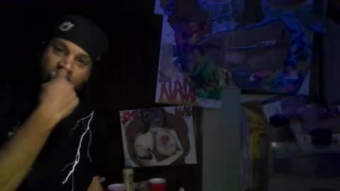 Snapshot of bigwalkdog12 chatting on 21, 11, 2025 Floppyphallus online show from 21, 11, 2025