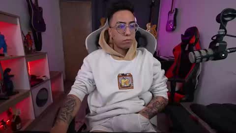 bigxboy96 online show from 2, 12, 2025