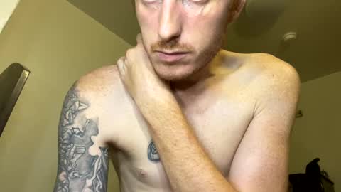 Snapshot of bigxredlive chatting on 1, 10, 2025 bigxredlive online show from 1, 10, 2025