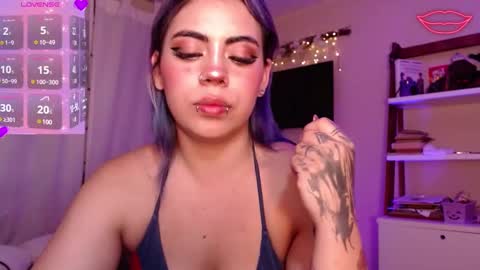 biigbooty_ online show from 25, 1, 2025