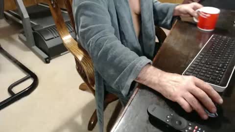 Snapshot of billy471 chatting on 4, 2, 2025 billy471 online show from 4, 2, 2025