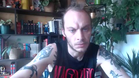 Snapshot of billy_fingercut chatting on 6, 10, 2025 Billy FingerCut online show from 6, 10, 2025
