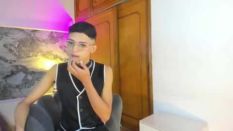 Sam online show from 8, 2, 2026