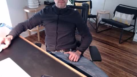 Snapshot of bisexy_man chatting on 3, 2, 2026 bisexy_man online show from 3, 2, 2026