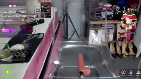 bisex woman online show from 24, 1, 2025