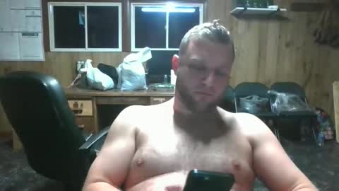 bjhancock_28 online show from 4, 2, 2026