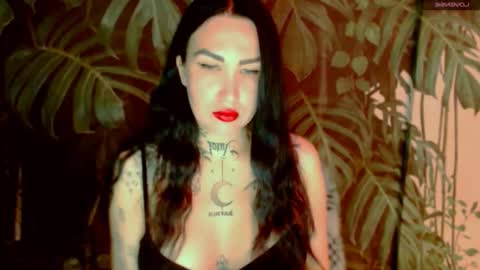 blablablablagirl online show from 28, 9, 2025