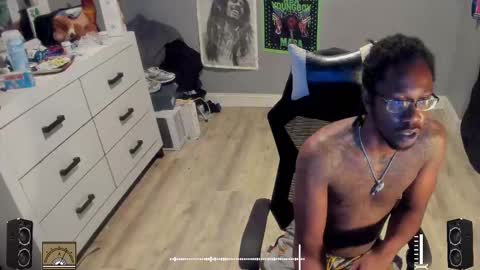 Snapshot of blaccanalmatters chatting on 19, 10, 2025 Plant Base Streamers From Pennsylvania online show from 19, 10, 2025