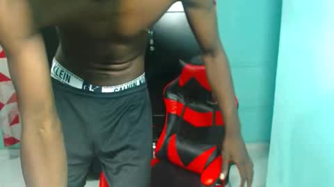 Snapshot of black30cmdick chatting on 10, 10, 2025 maquina online show from 10, 10, 2025