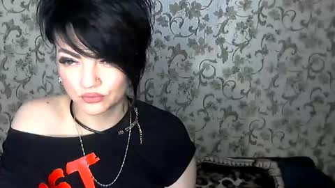 Snapshot of black_hot_01 chatting on 6, 11, 2025 black_hot_01 online show from 6, 11, 2025