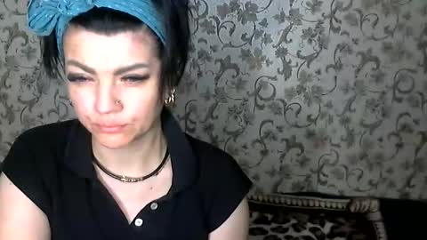 Snapshot of black_hot_01 chatting on 10, 11, 2025 black_hot_01 online show from 10, 11, 2025