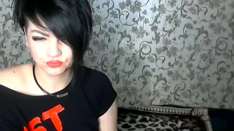 Snapshot of black_hot_01 chatting on 11, 11, 2025 black_hot_01 online show from 11, 11, 2025