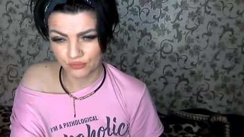 Snapshot of black_hot_01 chatting on 22, 11, 2025 black_hot_01 online show from 22, 11, 2025