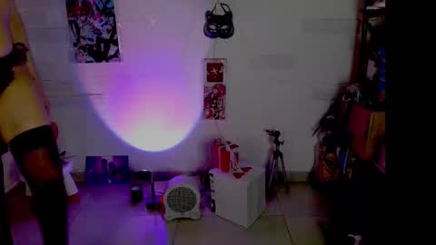 Snapshot of black_lady_05 chatting on 10, 2, 2026 millie online show from 10, 2, 2026