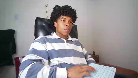 black_tentationx online show from 9, 2, 2025