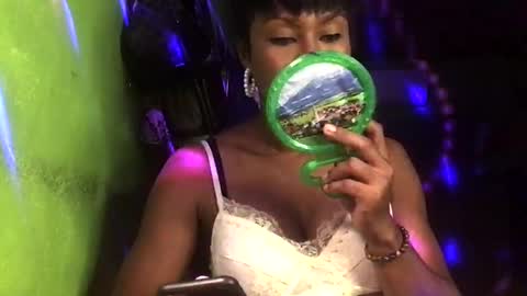 Crystal online show from 12, 1, 2025