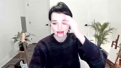 Snapshot of blackberryfizz chatting on 1, 11, 2025 Ella online show from 1, 11, 2025