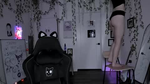 Ella online show from 6, 2, 2026