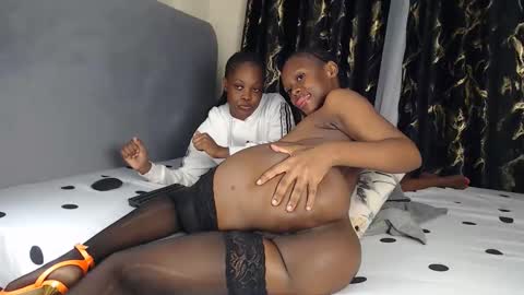 Aysher online show from 4, 11, 2025