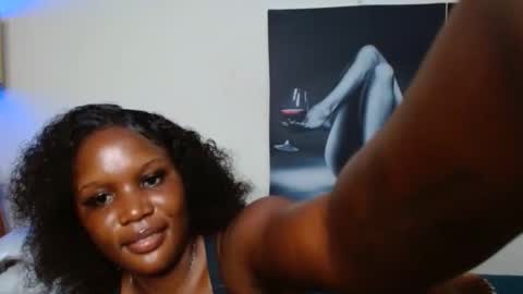 Smiley sylivia online show from 11, 9, 2025