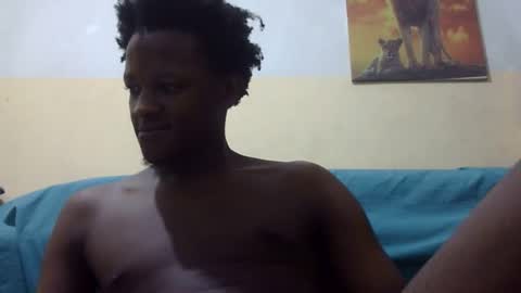 Snapshot of blackmonster_bbc chatting on 19, 11, 2025 blackmonster_bbc online show from 19, 11, 2025