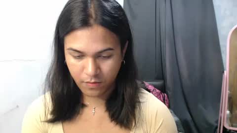 Snapshot of blackpinayts chatting on 4, 11, 2025 Ellez online show from 4, 11, 2025