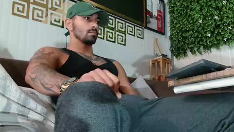 BLACKREIGNX online show from 4, 2, 2026