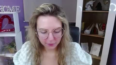 Z O E Y online show from 15, 1, 2026