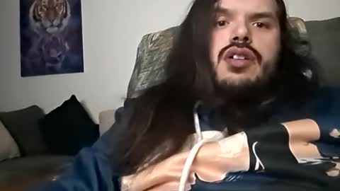 Snapshot of blackwolf94 chatting on 15, 2, 2025 Black wolf online show from 15, 2, 2025