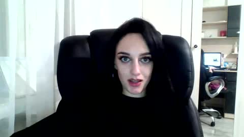 Ivy online show from 18, 1, 2025