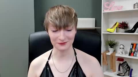 Snapshot of blair_erotic chatting on 17, 10, 2025 Blair online show from 17, 10, 2025