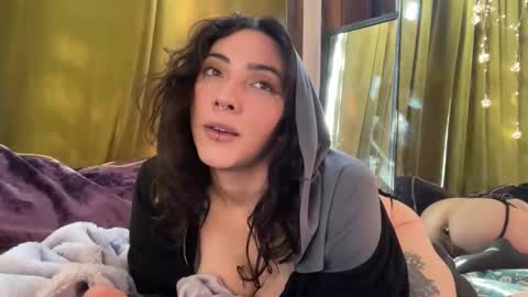 Blair online show from 12, 10, 2025