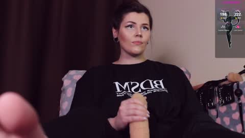 Britney online show from 2, 2, 2025