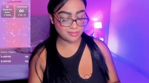 Snapshot of blakmillerrgilson chatting on 9, 10, 2025 blak miller online show from 9, 10, 2025