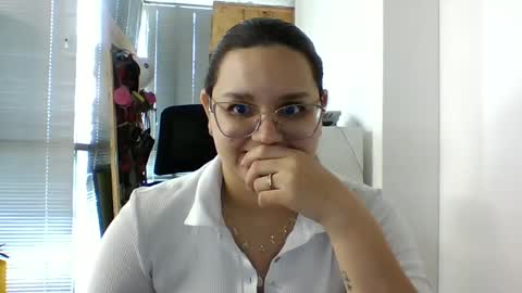 Lary online show from 16, 9, 2025