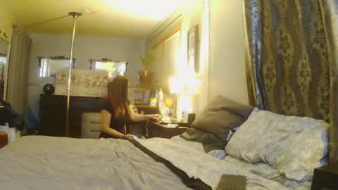 Snapshot of blaqmagic72 chatting on 22, 12, 2025 Redandblaq online show from 22, 12, 2025