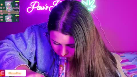 Snapshot of blazedpaux chatting on 23, 12, 2025 Pau online show from 23, 12, 2025