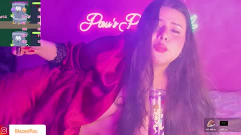 Snapshot of blazedpaux chatting on 17, 1, 2026 Pau online show from 17, 1, 2026