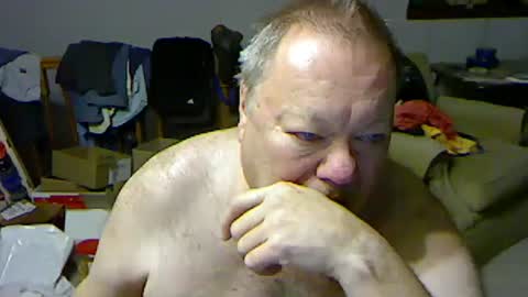 Snapshot of blemon32 chatting on 30, 12, 2024 Bob online show from 30, 12, 2024