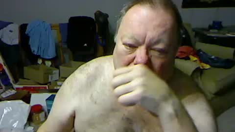 Snapshot of blemon32 chatting on 28, 1, 2025 Bob online show from 28, 1, 2025