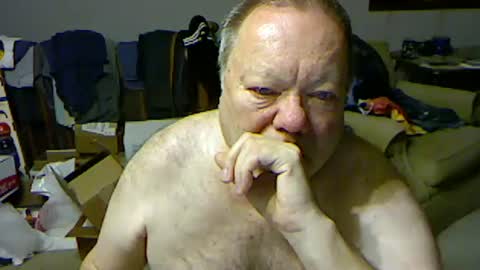 Snapshot of blemon32 chatting on 17, 9, 2025 Bob online show from 17, 9, 2025