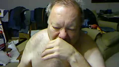 Snapshot of blemon32 chatting on 29, 9, 2025 Bob online show from 29, 9, 2025