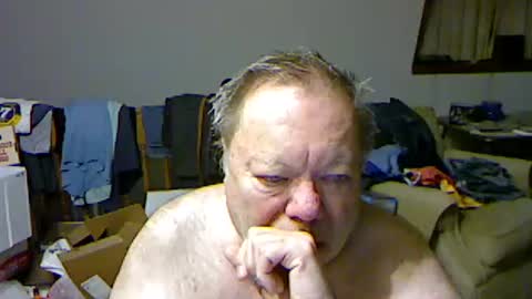 Snapshot of blemon32 chatting on 19, 10, 2025 Bob online show from 19, 10, 2025