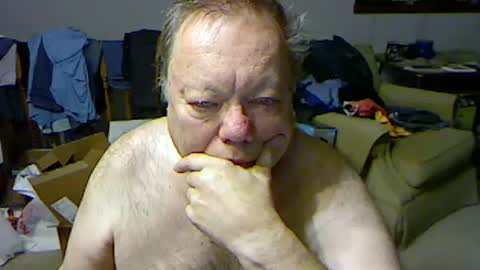 Snapshot of blemon32 chatting on 20, 10, 2025 Bob online show from 20, 10, 2025