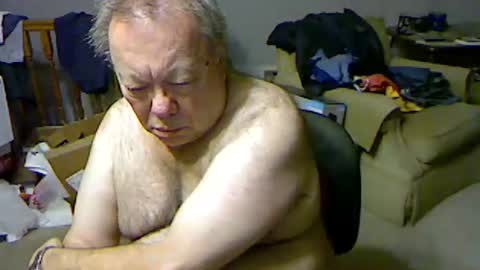 Snapshot of blemon32 chatting on 26, 10, 2025 Bob online show from 26, 10, 2025