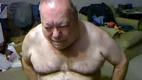 Snapshot of blemon32 chatting on 29, 10, 2025 Bob online show from 29, 10, 2025