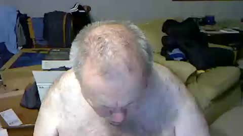 Snapshot of blemon32 chatting on 22, 11, 2025 Bob online show from 22, 11, 2025